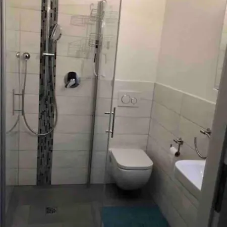 Mit Blick Auf Den Feldberg Apartmán Weilmunster