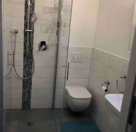 Mit Blick Auf Den Feldberg شقة Weilmunster