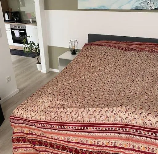 Mit Blick Auf Den Feldberg * Weilmunster